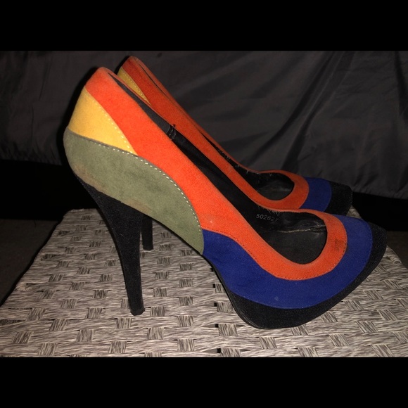 Colorful heels - Picture 2 of 3